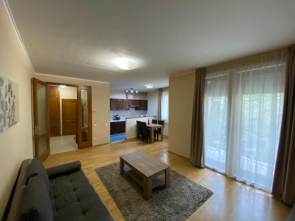 Gozsdu Apartment - Eszterhaz Budapest Exterior photo